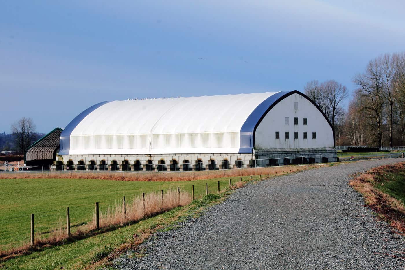 hoop buildings (fabric barn kits)